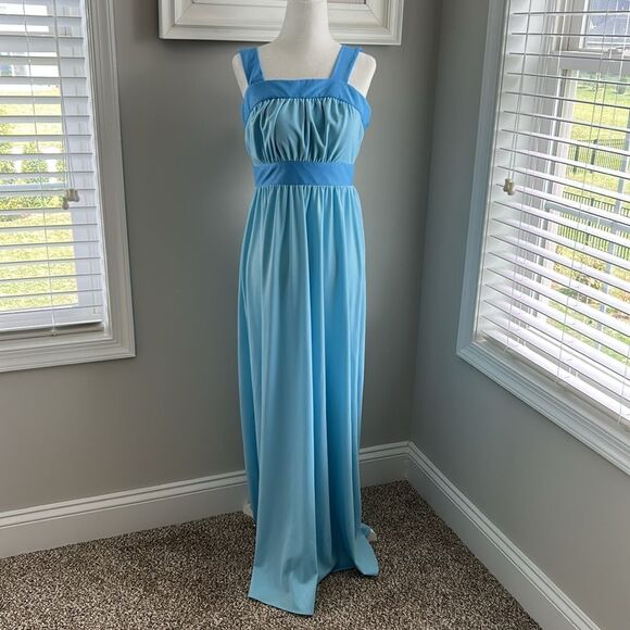 Vintage Union Label 70s Sleeveless Elegant Light Blue Maxi Dress - Picture 4 of 9
